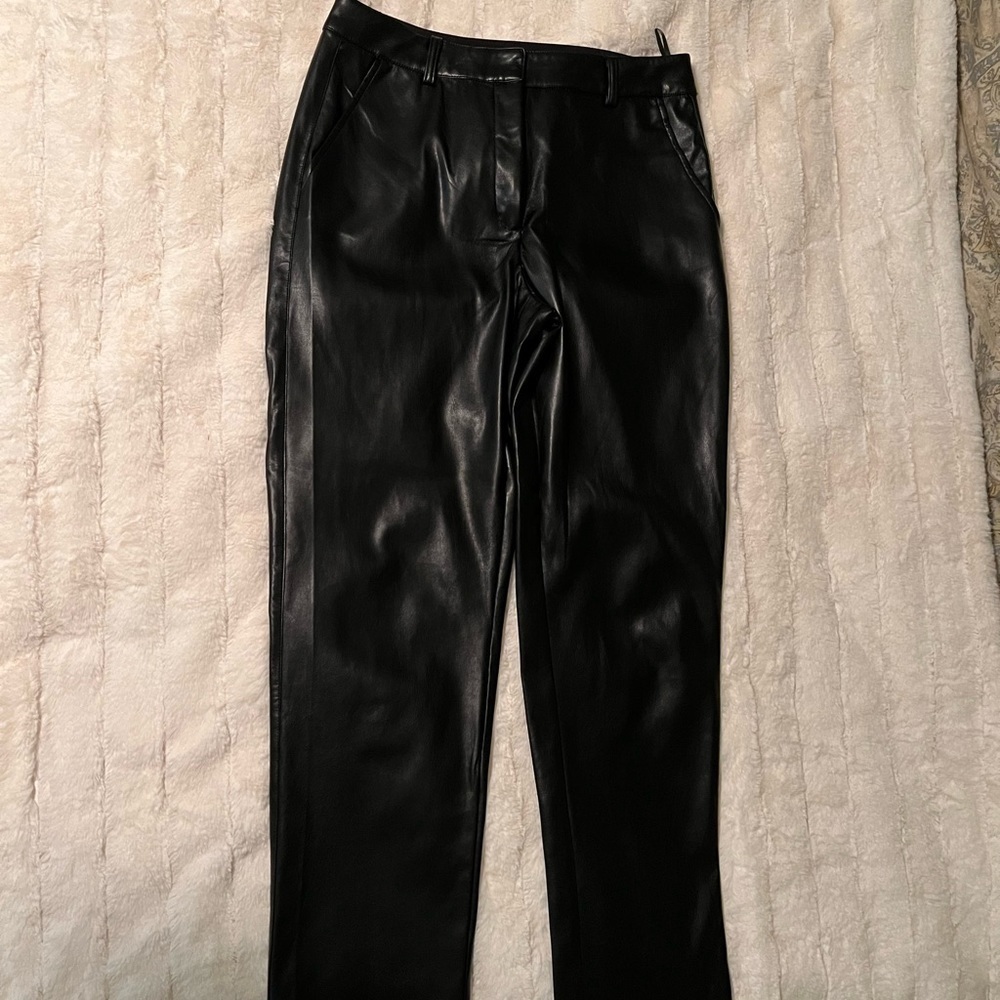 Elie Tahari Faux Leather Women’s Straight Leg Trouser Size 8 Black
